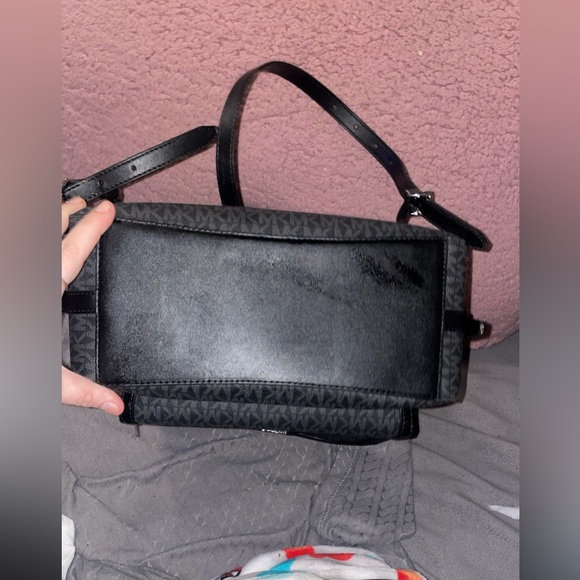 Full size brand new MK Book bag - Picture 5 of 9